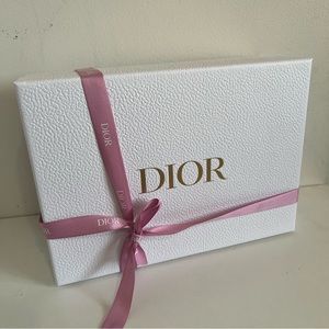 Dior box only with ribbon